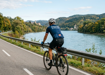 Río Danubio en Bicicleta